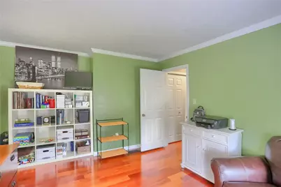 412 Commodore Drive, North Fayette, PA 15057 - Photo 3