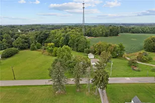 907 Center Church Rd, Shenango Township, PA 16101 - Photo 47