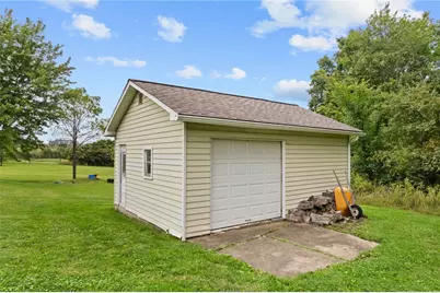 907 Center Church Rd, Shenango Township, PA 16101 - Photo 39