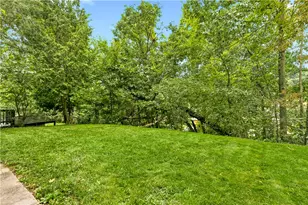 3949 Meadowbrook Blvd, Pittsburgh, PA 15227 - Photo 41
