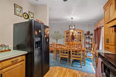 6119 Chatham Dr, Hopewell Township, PA 15001 - Photo 9