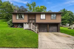 6119 Chatham Dr, Hopewell Township, PA 15001 - Photo 1