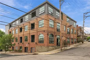 622 Gross St, Pittsburgh, PA 15224 - Photo 1