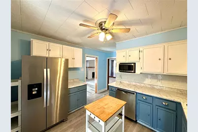 136 E Sheridan Ave, New Castle, PA 16105 - Photo 15
