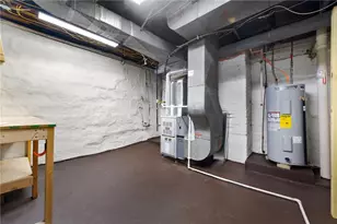 18 Charlton St, Pittsburgh, PA 15205 - Photo 35