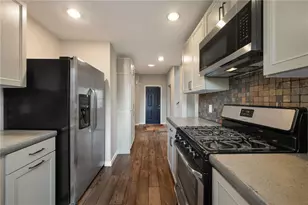 18 Charlton St, Pittsburgh, PA 15205 - Photo 15