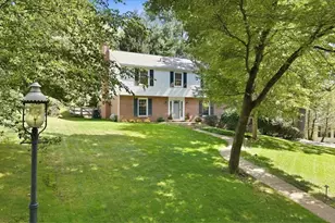 811 Olive St, Pittsburgh, PA 15237 - Photo 1