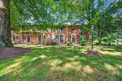 609 Westchester Dr, Pittsburgh, PA 15090 - Photo 3