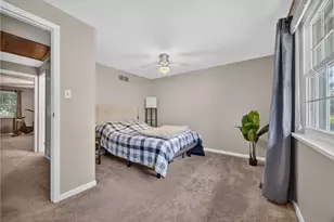 609 Westchester Dr, Pittsburgh, PA 15090 - Photo 23