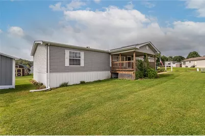 282 Tee  Dr, East Huntington, PA 15688 - Photo 9