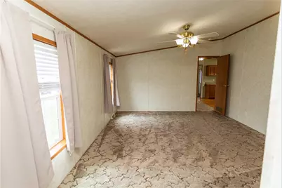 282 Tee  Dr, East Huntington, PA 15688 - Photo 31