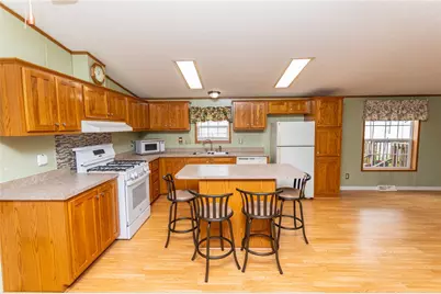282 Tee  Dr, East Huntington, PA 15688 - Photo 11