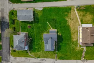 112 2nd Ave, New Eagle, PA 15067 - Photo 27