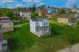 112 2nd Ave, New Eagle, PA 15067 - Photo 1
