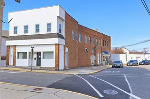 300 Longfellow, Vandergrift, PA 15690 - Photo 1