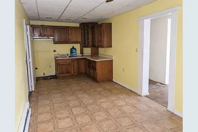 300 Longfellow, Vandergrift, PA 15690 - Photo 13
