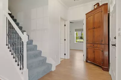 130 Waterford Court, Franklin Township, PA 16117 - Photo 5