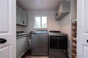 109 Oak Ridge Dr, Penn Township, PA 16002 - Photo 11