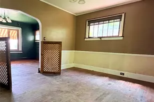 218 W Fulton St, Butler, PA 16001 - Photo 5