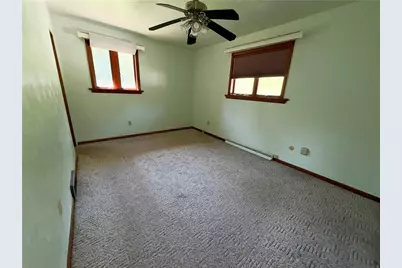 353 Slaughter Hollow Rd, Sewickley Township, PA 15642 - Photo 5
