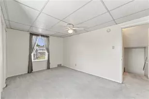 410 Center Ave, Carnegie, PA 15106 - Photo 17