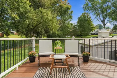 2438 Rolling Farms Rd, Pittsburgh, PA 15116 - Photo 39