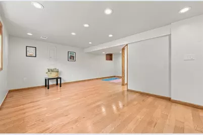2438 Rolling Farms Rd, Pittsburgh, PA 15116 - Photo 33