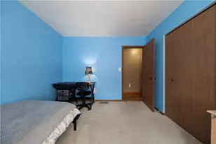 406 S Point Ct, South Fayette, PA 15057 - Photo 21