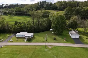 247 Jimtown Rd, Dawson, PA 15428 - Photo 3