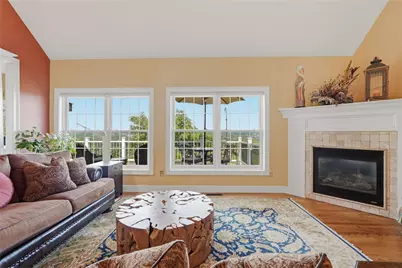 4120 Breckenridge Dr, Collier Township, PA 15142 - Photo 9