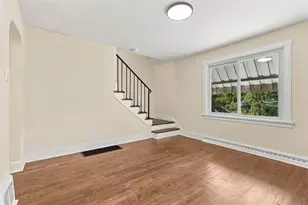 706 Hissam St, Jeannette, PA 15644 - Photo 11