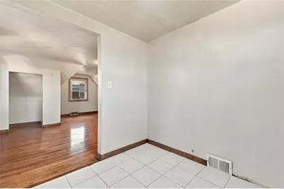 119 E 1st Ave, Tarentum, PA 15084 - Photo 21