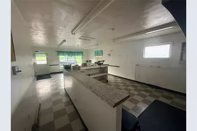 710 W Main St, Rural Valley Boro, PA 16249 - Photo 13