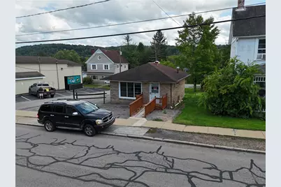 710 W Main St, Rural Valley Boro, PA 16249 - Photo 5