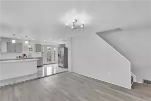 325 Fairmont St, Latrobe, PA 15650 - Photo 5