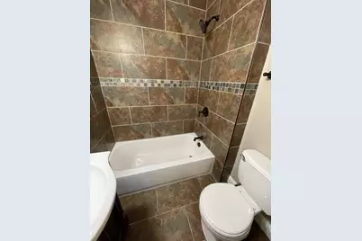 410 Lloyd St, Pittsburgh, PA 15208 - Photo 11