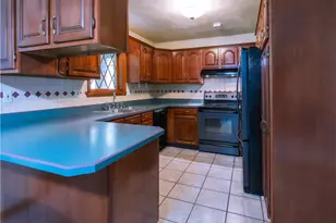 196 White Oak Dr, Allegheny Township, PA 15068 - Photo 11