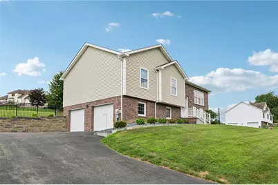 196 Weathervane Dr, Slippery Rock, PA 16057 - Photo 3