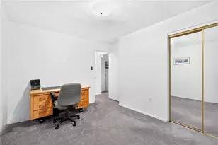 106 Cedarbrook Dr, Pittsburgh, PA 15220 - Photo 23