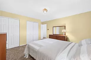 106 Cedarbrook Dr, Pittsburgh, PA 15220 - Photo 17