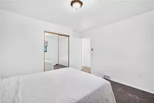 106 Cedarbrook Dr, Pittsburgh, PA 15220 - Photo 21
