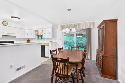106 Cedarbrook Dr, Pittsburgh, PA 15220 - Photo 9