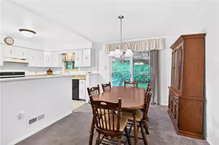 106 Cedarbrook Dr, Pittsburgh, PA 15220 - Photo 9