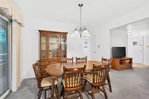 106 Cedarbrook Dr, Pittsburgh, PA 15220 - Photo 11
