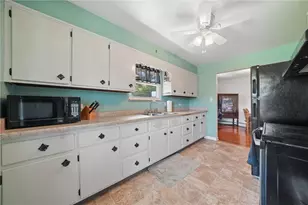 2379 Route 982, Mount Pleasant Township, PA 15666 - Photo 5