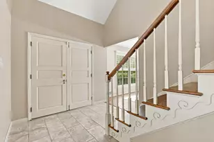2540 Lindenwood Dr, Pittsburgh, PA 15241 - Photo 3