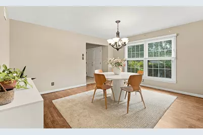2540 Lindenwood Drive, Pittsburgh, PA 15241 - Photo 7