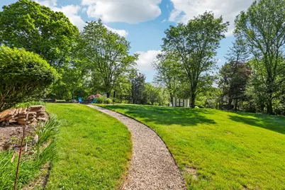 9102 Foxhunt, Pittsburgh, PA 15237 - Photo 11