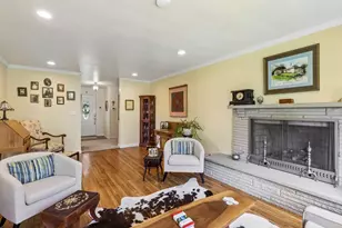 9102 Foxhunt, Pittsburgh, PA 15237 - Photo 15