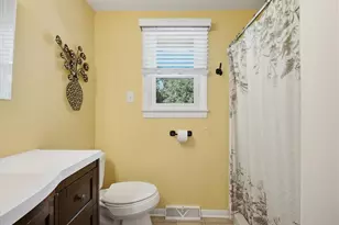 1219 Pleasant St, Raccoon Township, PA 15001 - Photo 17